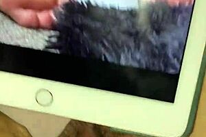 a little afternoon of gentle licking and exploration for the couple