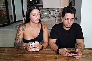 sara blonde and salome gil fuck friends alone