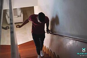 וידאו חינם House Martix 2.0 Cap III: אישה קוקולד שותה את הזרע של המאמן הכושר שלה מריאנה מרטיקס