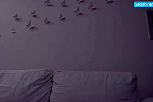 지나 거슨 딜도 플레이로 사정해?!