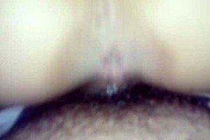 Esposa Sits Until Her Wet Pussy Overflows