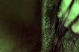 Teen rubs her virgin pussy solo