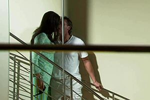 Is that brunette slut mom riding?