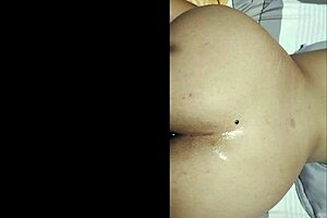 I'm playing with my toy for the first time anal