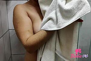 Blonde athletic german barbie begs for doggystyle sex without condom on big ass after washing pussy