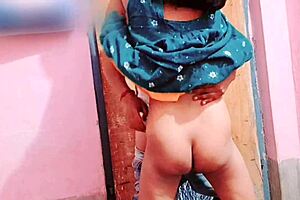 Hey babe, wanna get romantic tonight?