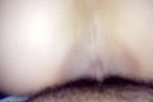 Esposa Sits Until Her Wet Pussy Overflows