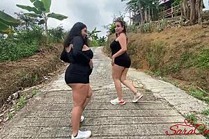 mi hijastra y yo getting naughty flashing big tits in florida supermarket