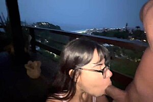 Fudendo Com A Novinha Casada Na Varanda Ao Ar Livre Sem Ligar Pra Quem Podia Nos Pegar