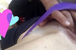 I FINGER my girlfriend while she MASTURBATES with friend