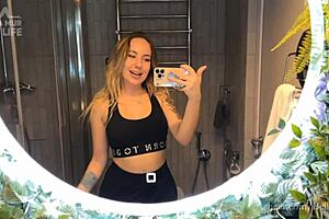 Curvy European beauty explores her wild side