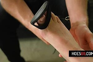 Brunette babe gets hardcore foot fetish sex from boyfriend