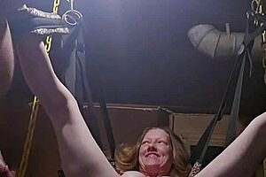 verification video of shaved pussy squirting