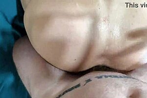 Coroa Safada Chama Um Negao E Um Galego Pra Foder Sua Buceta No Pelo