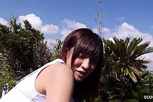Petite Japanese step-sister gets deflowered on holiday in JAV