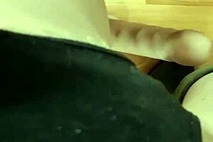 Do you want to play with Elza Kom's big cock?