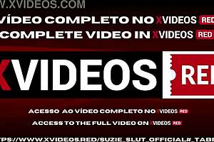 Suzie Slut Fucks Cruz Fox In The Room