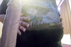 Fat Curvy Girl Uses Dildo Hard!