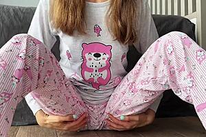 Stepsister Small 18+ Boobs In Pajama Fuck Finger Pussy