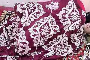 hairy indian wife gets curry creampie