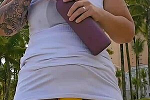 Married Woman Sucks In Toilet