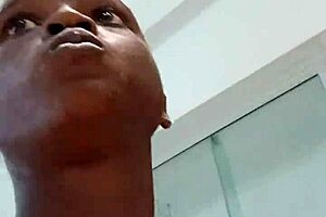 nigerian bitch visits west hills mall, ends up masturbating in bathroom