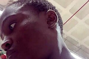 nigerian bitch visits west hills mall, ends up masturbating in bathroom