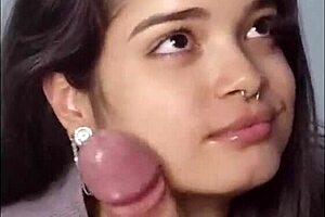 Teen Girl Gives Deep Sloppy Blowjob And Swallows Cum Completely