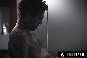 Kendra Spade Offers Virgin Ass To Stepbrother