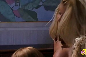 She met skinny blondes at the bar for group lesbian sex