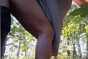 Teasing Tongue On Firm Shaft For Warm Essence