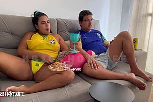 fui uma puta safada durante o jogo do brasil 😈