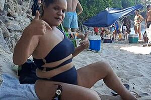 Pingo Na Bunda Featuring El Toro De Oro And Paty Bumbum With Cousins Couple