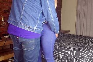 Did you see that creampie in the stripper's perfect pussy?