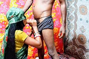 desi sexy wife in green sharee gets slammed hard in homemade indian action.