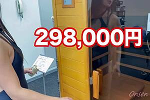 Sweaty sauna introduction delivered by Japanese babe!