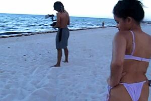 Behind Scenes of Tiny Filipina and Latina Teens in Miami