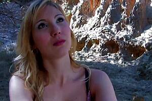 Skinny latina housewife moans during outdoor sex with orgasm. 😍