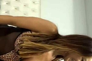 Delivery Guy Trades For Anal Fun In Bedroom