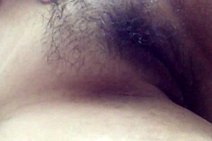 Filipina Girlfriend Shows Off Lovely Natural Tits in Homemade Clip