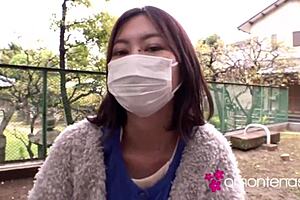 Mayumi Is An Exhibitionist