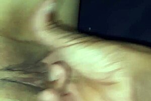 A guy gives his naked wife a relaxing massage that turns into intimate masturbation