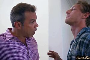 Teen Screwed in Kitchen