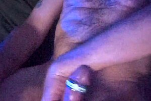 Gazzadomm Wanks While Flashing Dirty Talk to Daddy in Homemade Close-Up