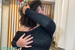 She tried to take it in the ass but couldn't!