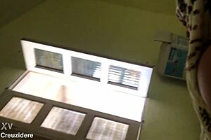 Good morning, beautiful couple starts early with bareback.