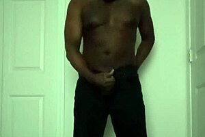 Threesome roleplay with llamasr, alexiadonna, and mhpmlbziwulx in cum-filled action! 😏