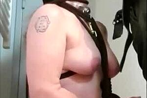 esclave f bondage pisse bj cum