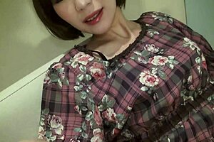 オレの彼女の卑猥な姿を見てください！～スレンダーボディにズボズボッ！～ - 花田まお 1