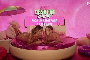 Two Young Girls Lick And Masturbate With Toys In Miniskirt!